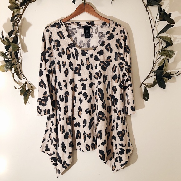 Premise Tops - Premise sz XL ✨